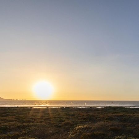 Ocean 9 - Sunset Beachfront Residency Cape Town Ngoại thất bức ảnh